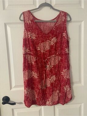 T39a- PALMWAVE Red PINEAPPLE Sleeveless HAWAIIAN Dress